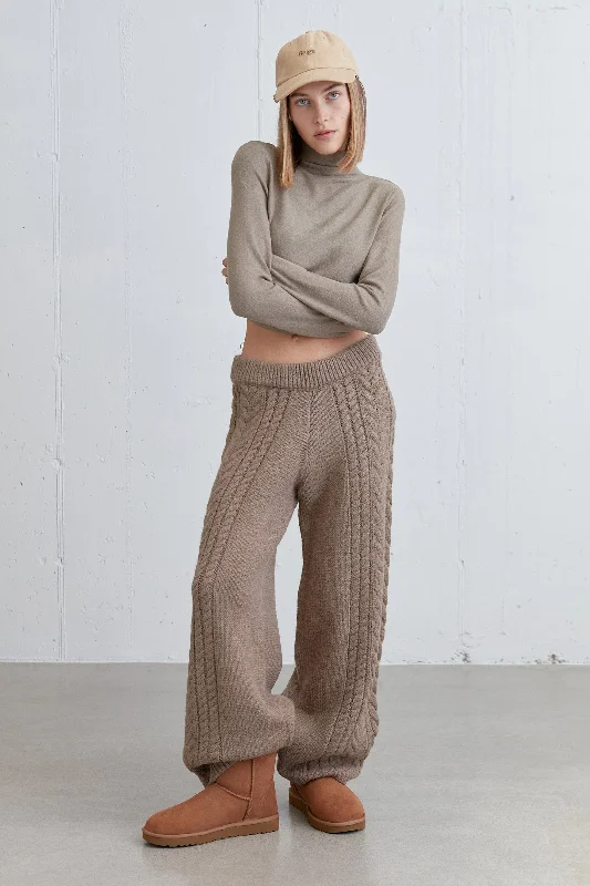 CABLE KNIT PANT