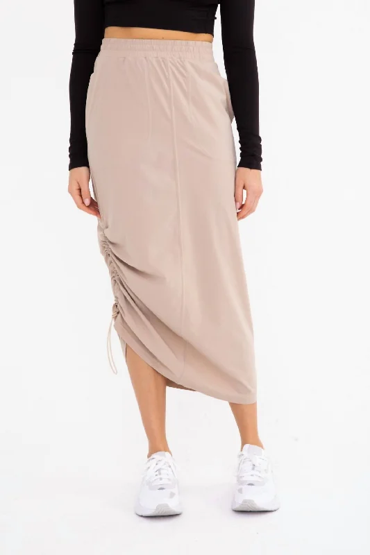 Women's Cargo Skirt In Taupe